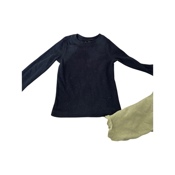 Bundle of 3 pieces boys everyday essentials tops and bottom 3T - Picture 4 of 6